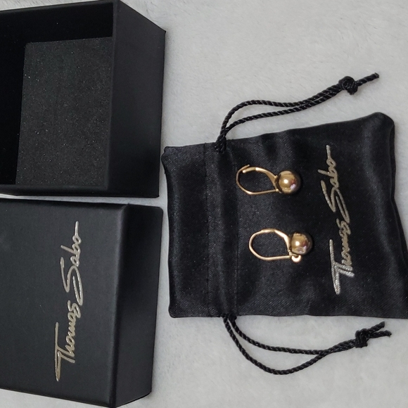 Thomas Sabo 14K gold plated drop ball leverback earings. 1 pair has dent - Picture 3 of 6